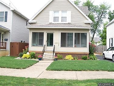 1st image of 1150 W 9th St