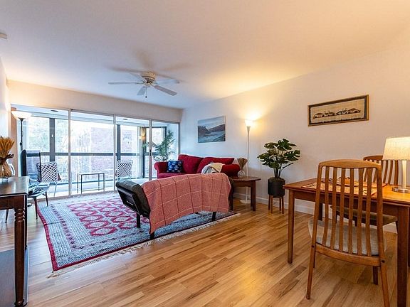 3rd image of 975 Massachusetts Ave APT 403