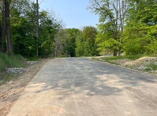 PARCEL Eight Carlson Woods Dr, Grand Rapids, MI 49534