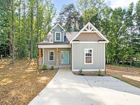 2nd image of 3878 Ruskin Ct