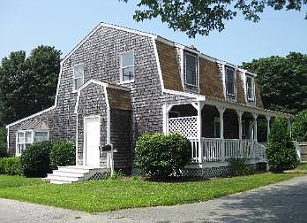2nd image of 34 Hobson Ave