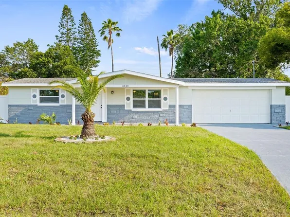 4840 Blossom Dr, Holiday, FL 34690