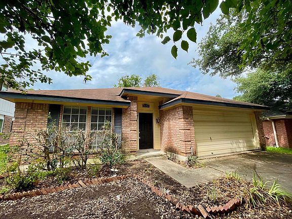 2nd image of 16924 Cactus Blossom Dr