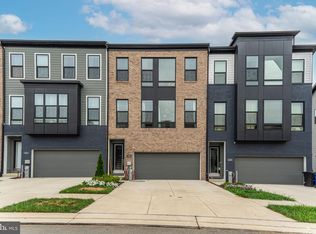 618 Glenn Lake Dr, Bowie, MD 20716