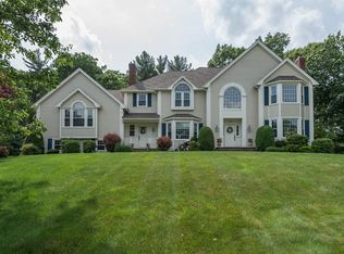 136 Lancaster Rd, North Andover, MA 01845