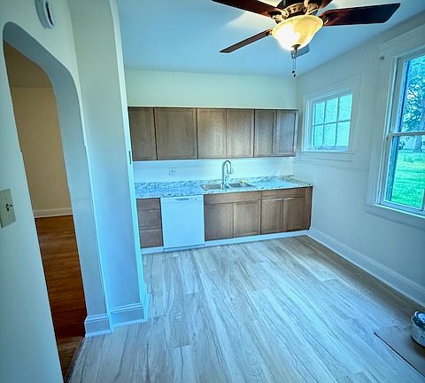 New kitchen, all new appliances