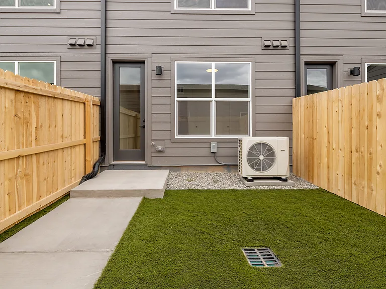 4819 W 10th Ave — Photo 22
