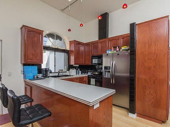 5th image of 1070 Felspar St APT 2