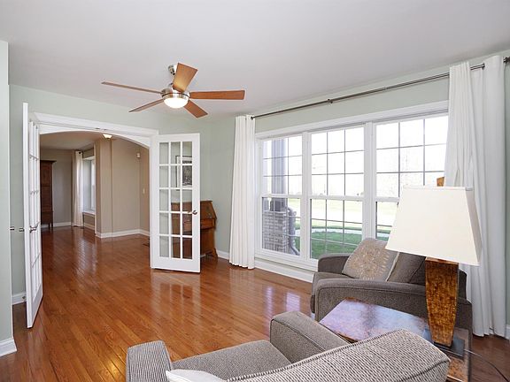 5th image of 7644 Hedgewood Cir