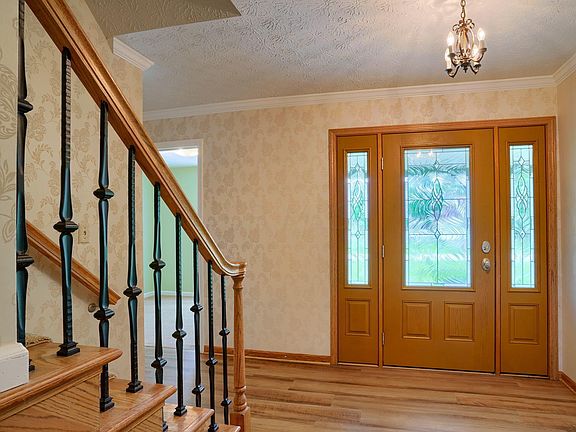 4th image of 13811 Stonehenge Cir