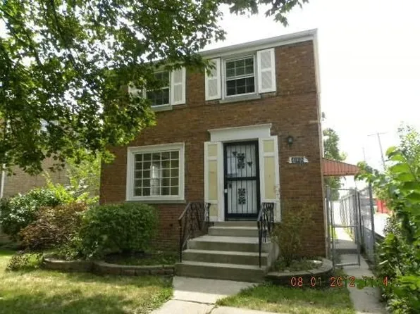 4008 Wilcox Ave, Bellwood, IL 60104