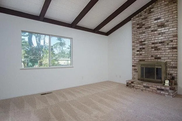 798 Lottie St — Photo 6