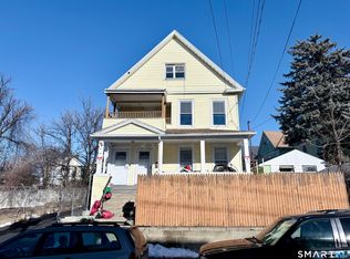 47 Berkshire Ave, Bridgeport, CT 06608