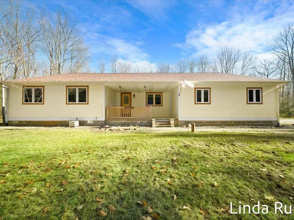 468 N Green Creek Rd, Muskegon, MI 49445