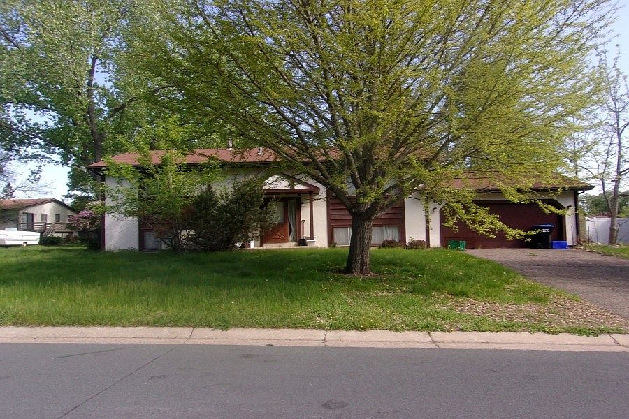 1st image of 363 Millwood St