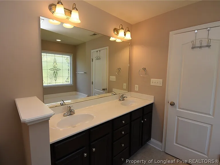 148 S Prince Henry Way — Photo 27