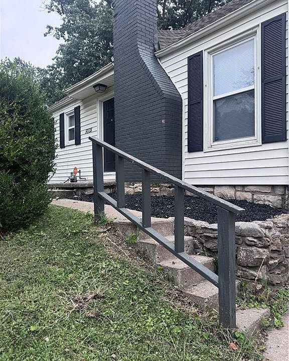 1st image of 5035 Glenside Dr