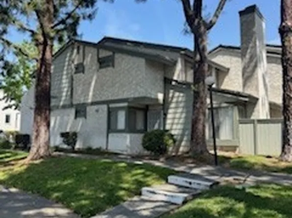 2059 E Yale St, Ontario, CA 91764