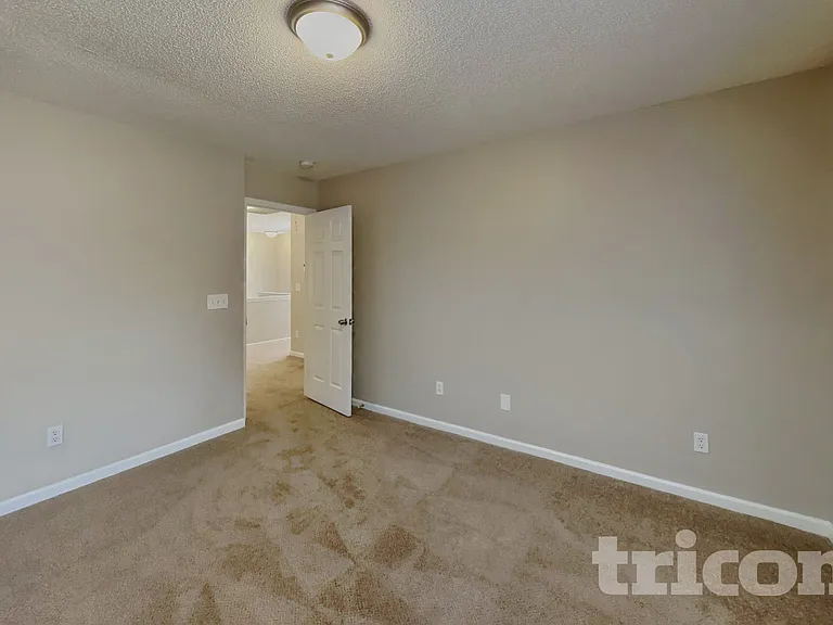 3400 Futura Ln — Photo 12