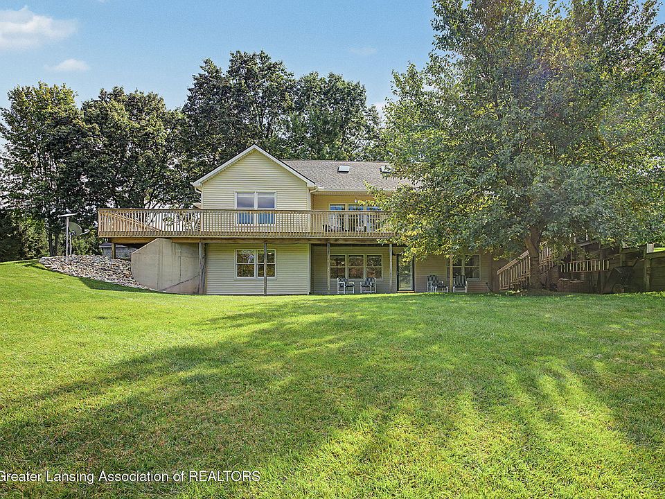 1st image of 11489 Shaftsburg Rd