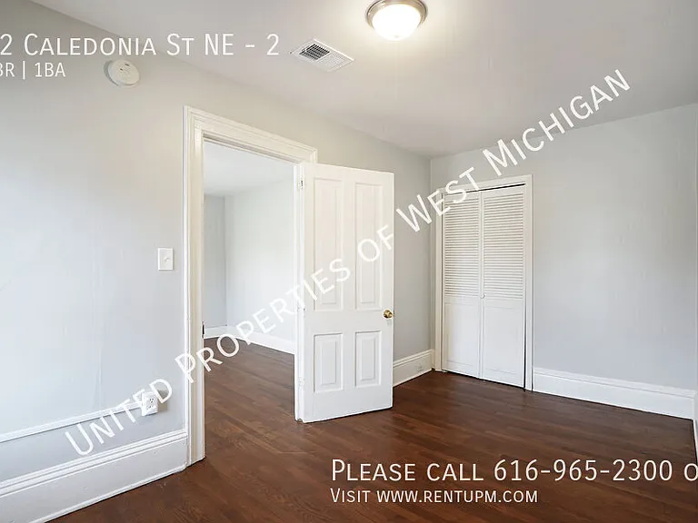 42 Caledonia St NE #2 — Photo 9