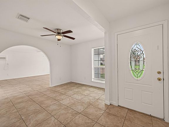 5th image of 6311 Tall Willow Dr