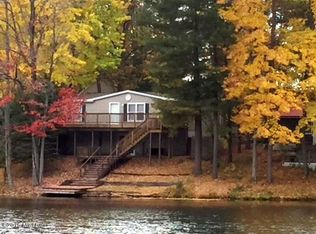 584 McLachlan Point, Evart, MI 49631