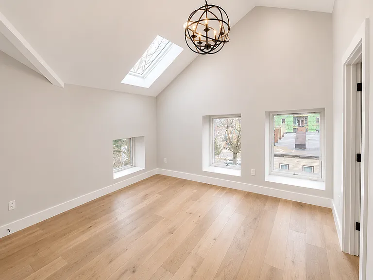 300 Somerville Ave #I — Photo 9