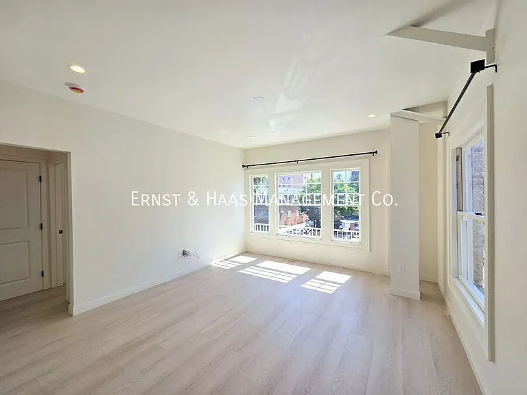 321 Chestnut Ave #4 — Photo 5