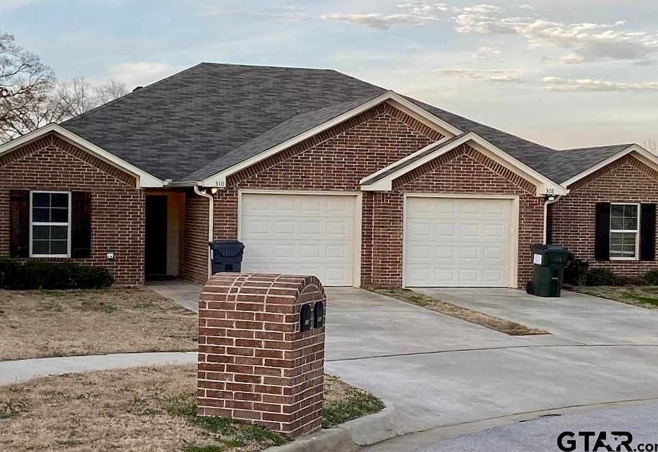 1st image of 308 Princess Pl