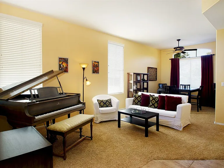 239 W Desert Ave — Photo 31