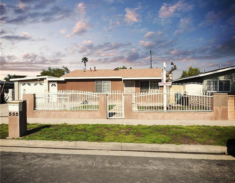 1st image of 555 Lochmere Ave