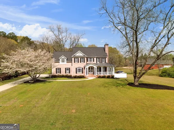 120 Lake Park Dr, Sharpsburg, GA 30277