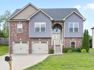 1916 Bell Chase Way, Clarksville, TN 37040