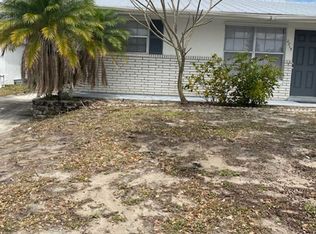 2215 NE Rustic Pl, Jensen Beach, FL 34957