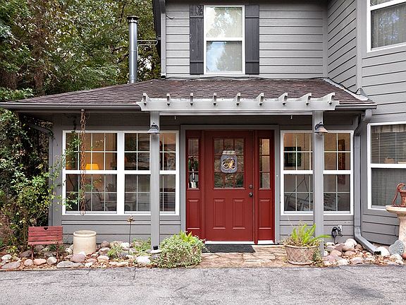 2nd image of 105 Hazel Dr