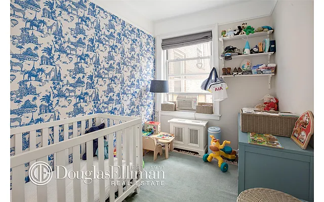 Sold by Douglas Elliman | media 12