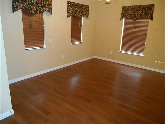 5th image of 13685 Phoenix Dr