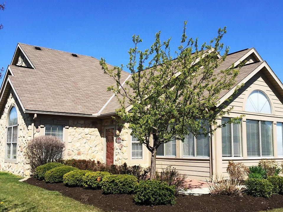 1st image of 3704 Stoneway Pt #3704