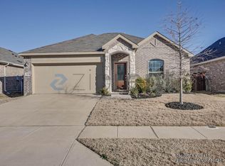 11417 Silver Queen Dr, Aubrey, TX 76227