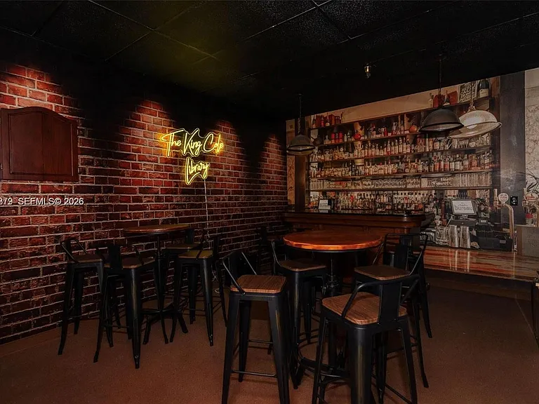 900 Bay Dr #224 — Photo 34