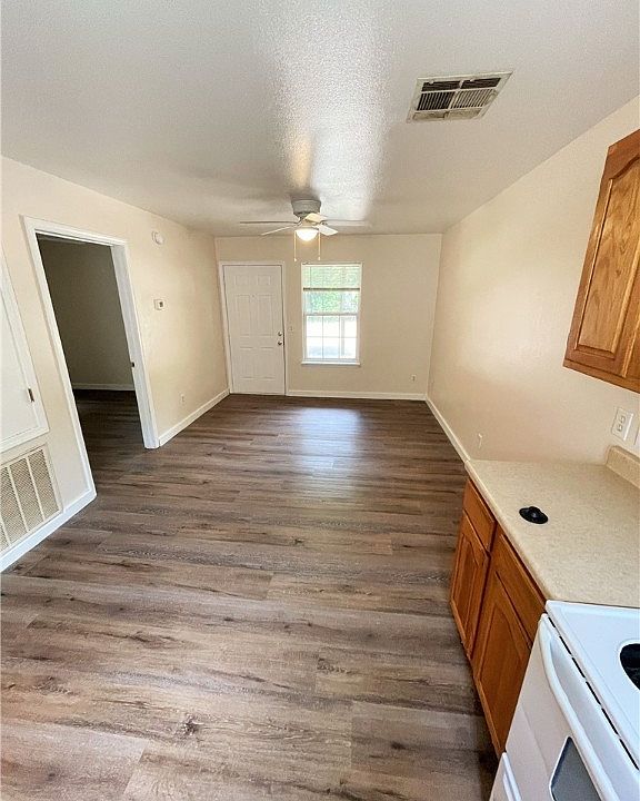 1st image of 1677 W Neptune St APT 3