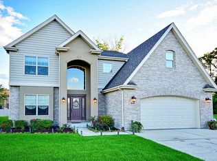 440 Arbor Ln, Wood Dale, IL 60191