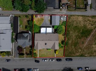 6777 Balmoral St, Burnaby, BC V5E 1J2