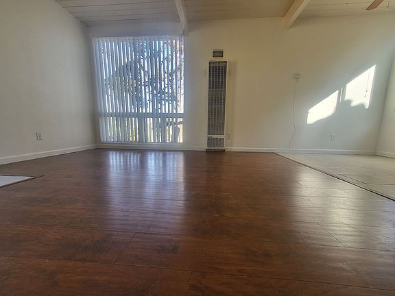5th image of 4080 Lamont St #10