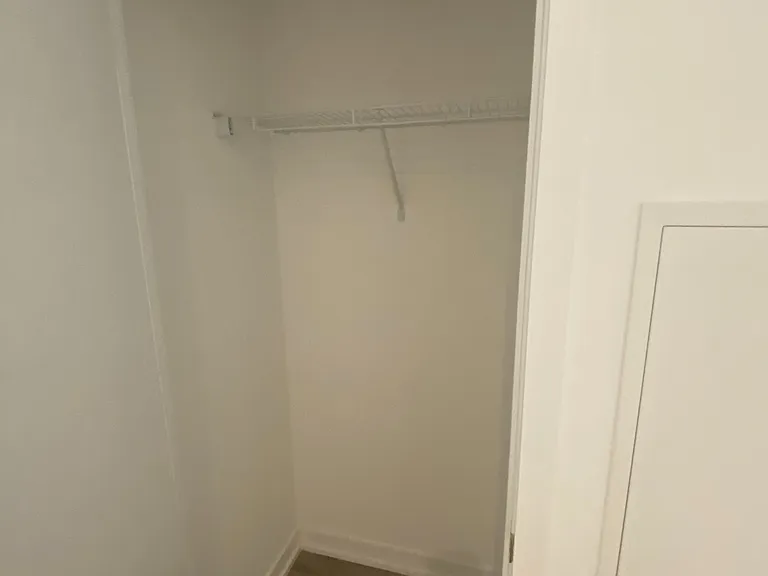 20 Edward St #1713 — Photo 4