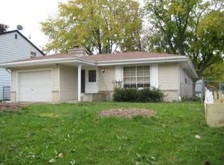 2727 S 111th St, West Allis, WI 53227