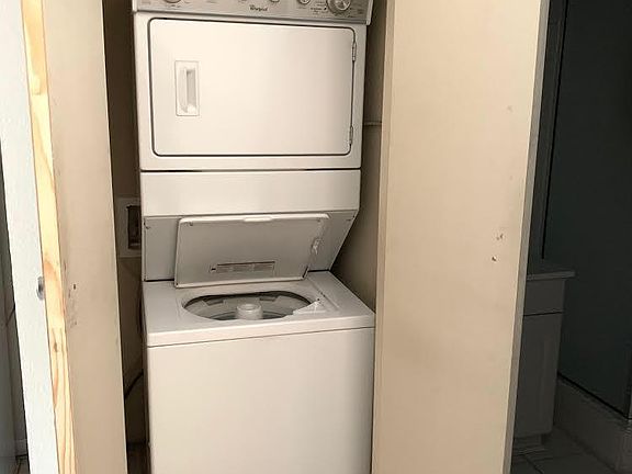 Standup washer dryer closet