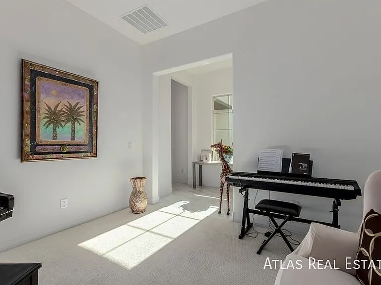 15149 S 186th Ln — Photo 15