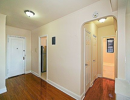1st image of 4915 Skillman Ave APT 5D